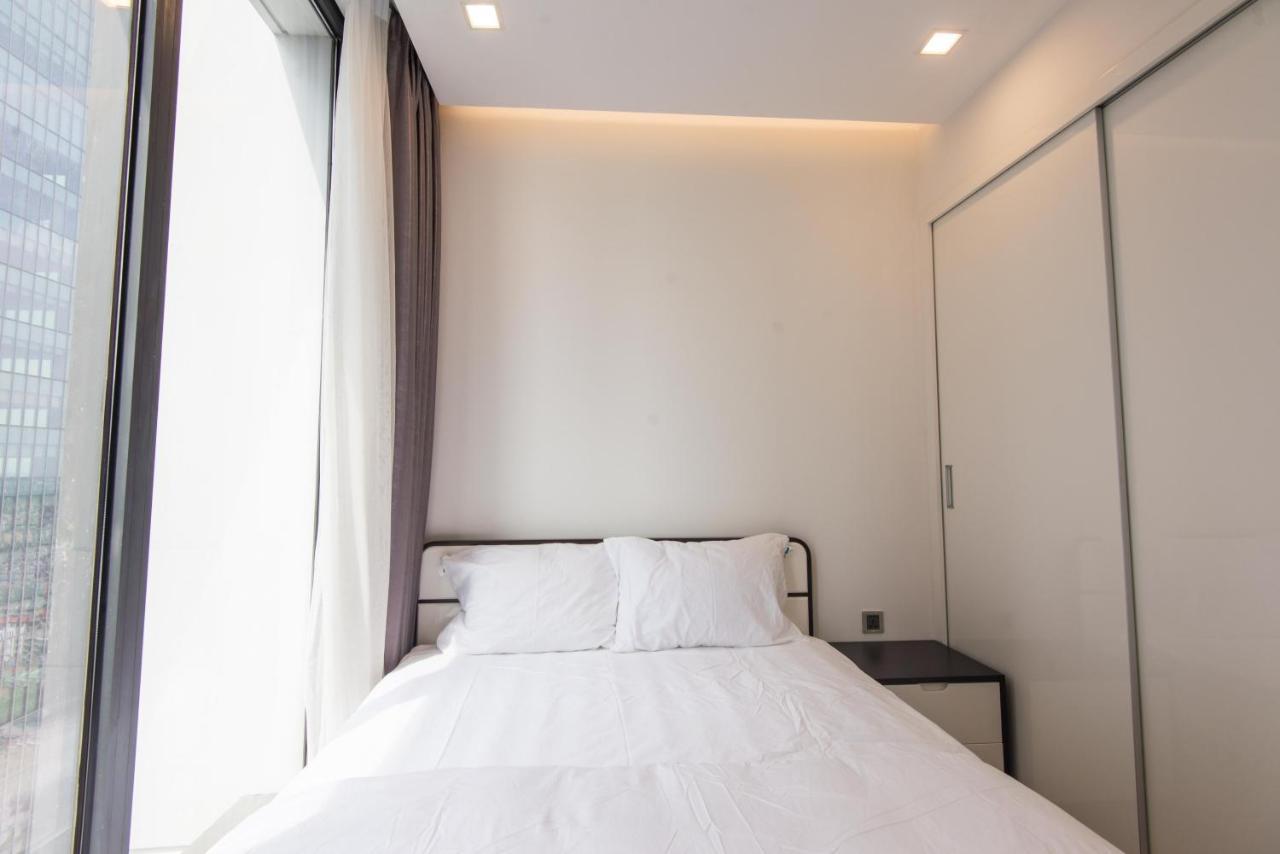 22Housing Vinhomes Metropolis Hotel & Apartment Ханой Экстерьер фото